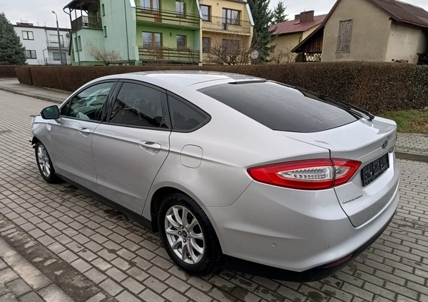 Ford Mondeo cena 28900 przebieg: 140000, rok produkcji 2018 z Nysa małe 667